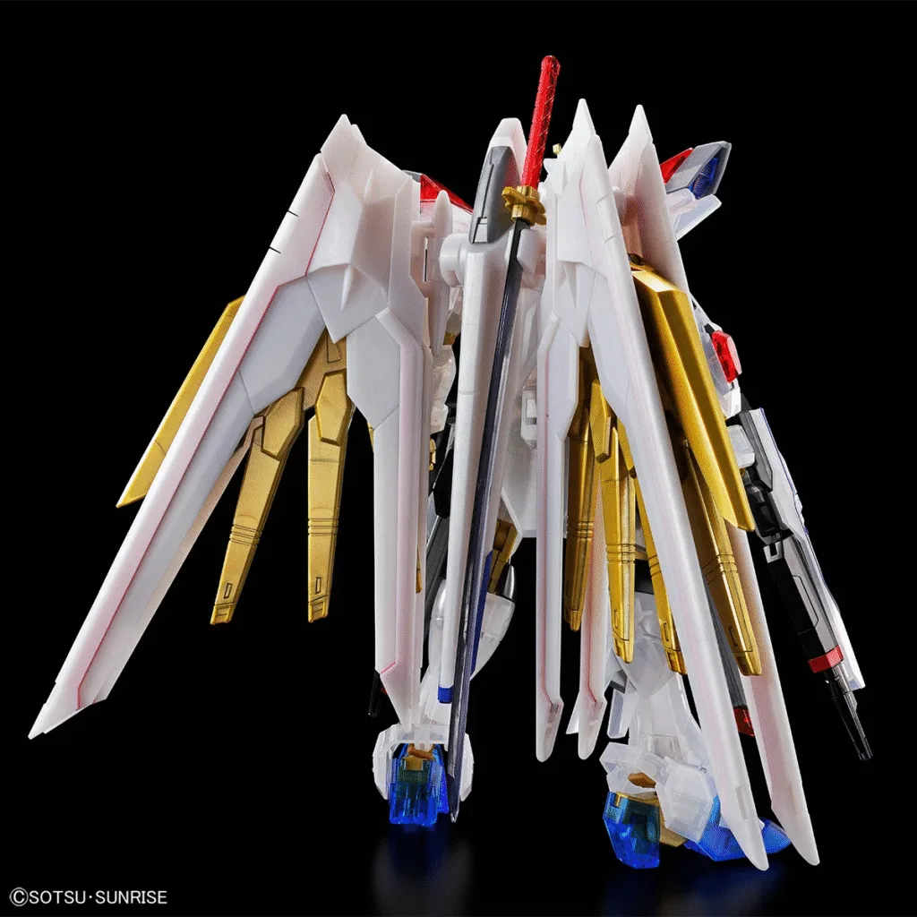 image-69-1024x1024 HGCE 1/144 Mighty Strike Freedom Gundam [Clear Color] The Gundam Base Limited Dirilis Mei 2025