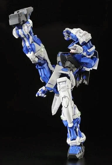 pg07 Rilis Terbaru P-Bandai: Astray Blue Frame PG 1/60 Kembali dengan Gaya Baru